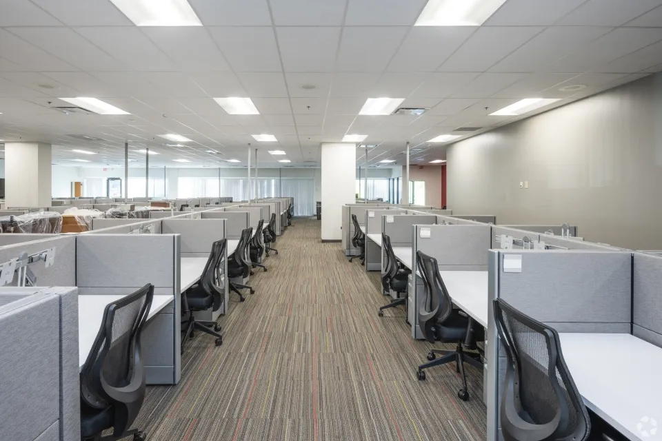 111 Corporate Dr Spartanburg SC Interior Photo 7 Large High Definition