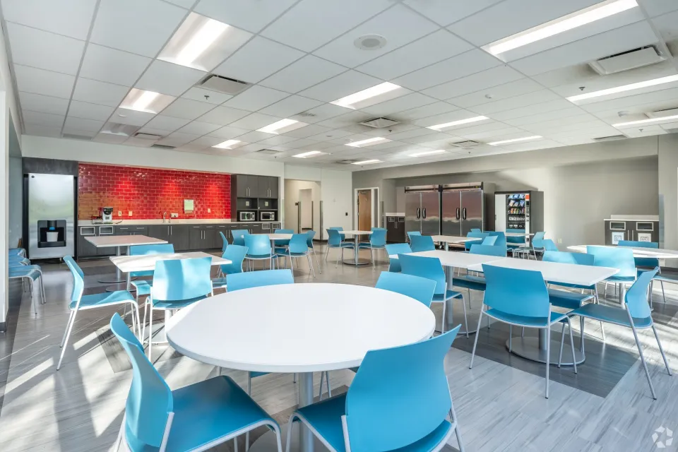 111 Corporate Dr Spartanburg SC Interior Photo 9 Large High Definition